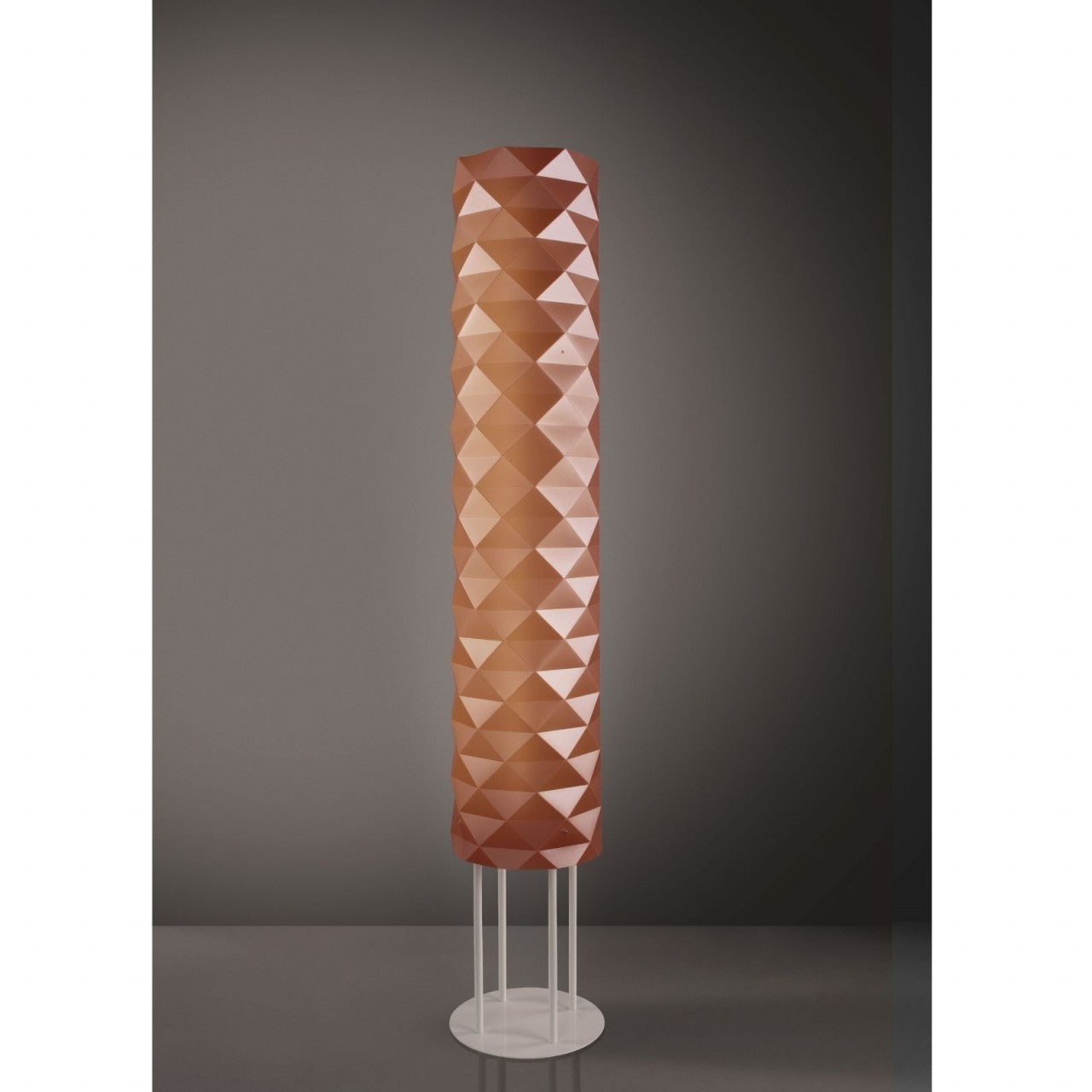 Stehleuchte Base Mt White cm. 27 x 190 h aus Metall