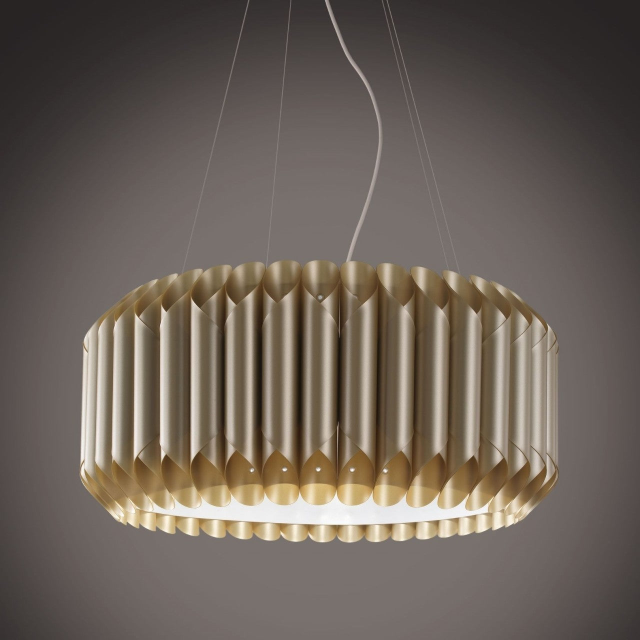Neue goldene 5-Licht-Aufhängung aus verchromtem Metall cm. 60 x 31h