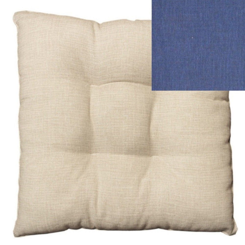 Blauer Stuhlbezug mit Faserkanten