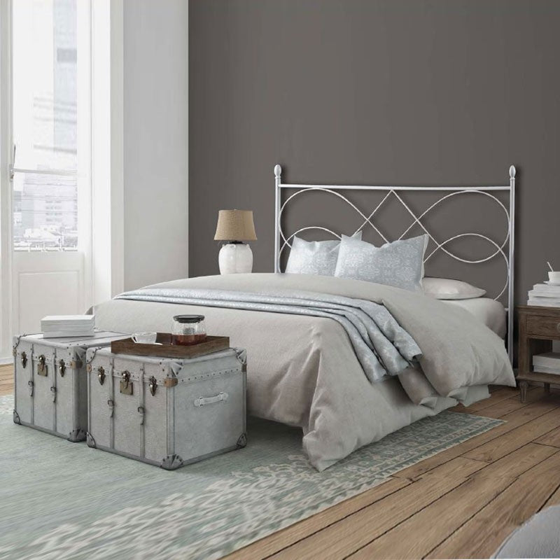 Doppeltes Eisenbett mit SOSPIRO-Eisenbettrahmen Weiß 166x203x H128 cm