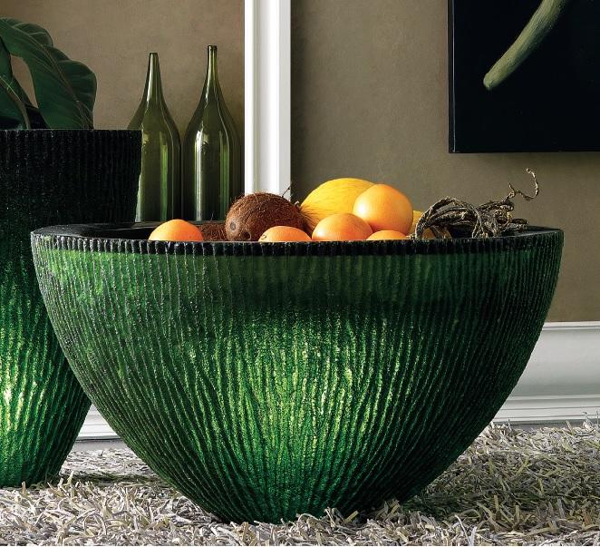 Grüne Harzvase 80x80x45h cm