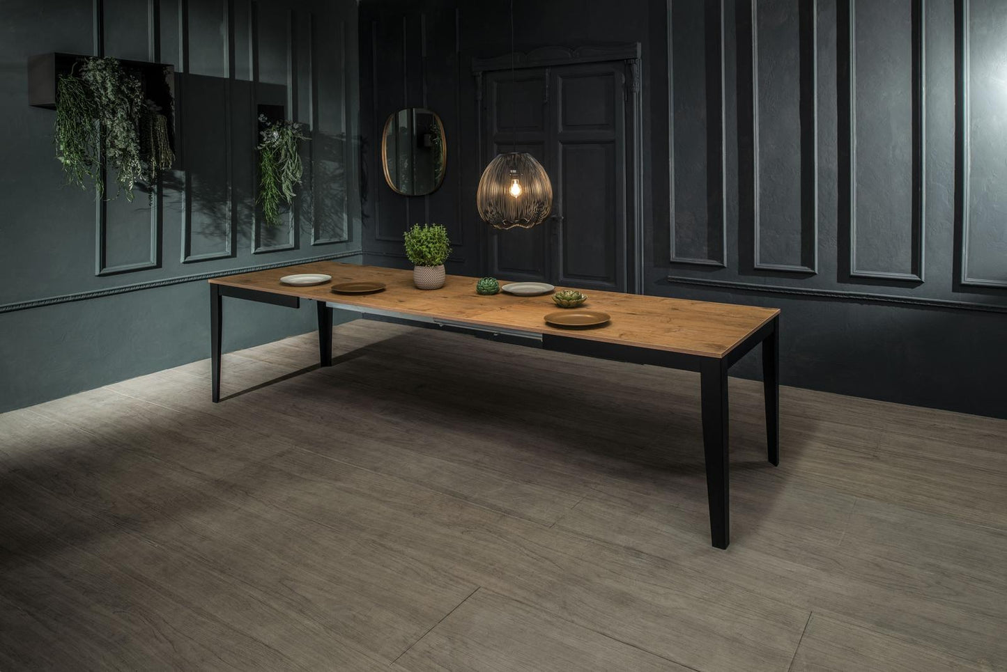 Ausziehbarer Tisch aus Eiche-Schwarz 80 cm x 130-290 cm H. 76 cm