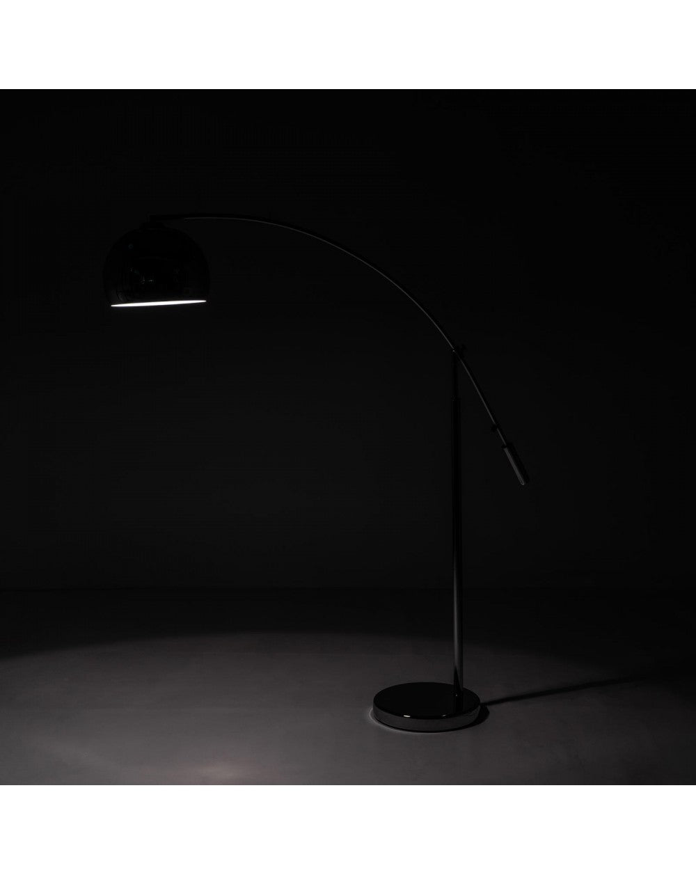 Stehleuchte Manhattan aus grauem STS-Metall