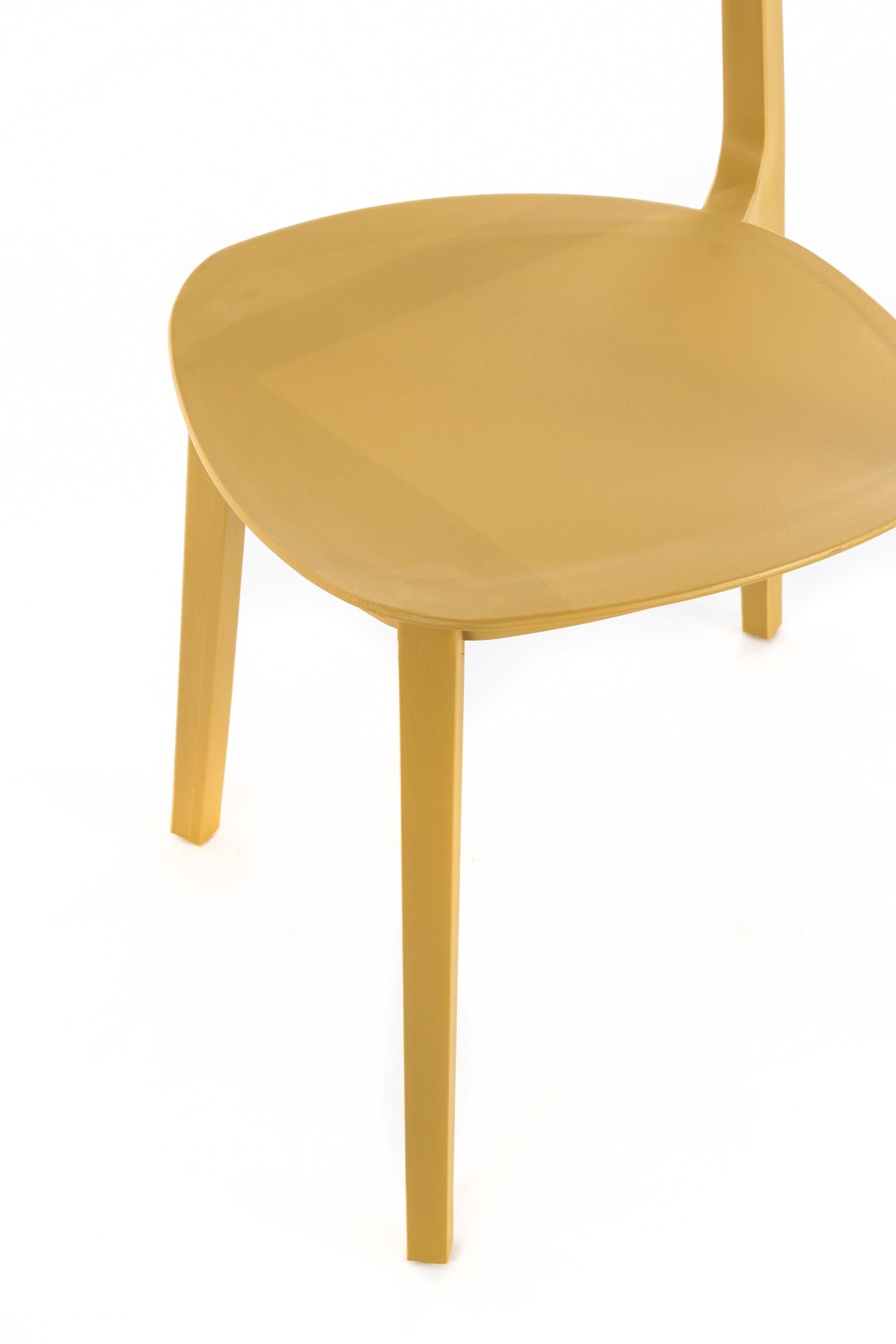 2x senffarbener Polypropylenstuhl 48x52x77,5h cm