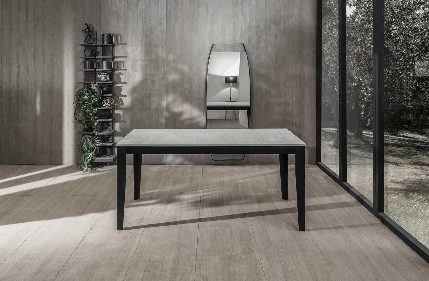 Ausziehbarer schwarz-weißer Betontisch 90 cm x 156-316 cm H. 76 cm
