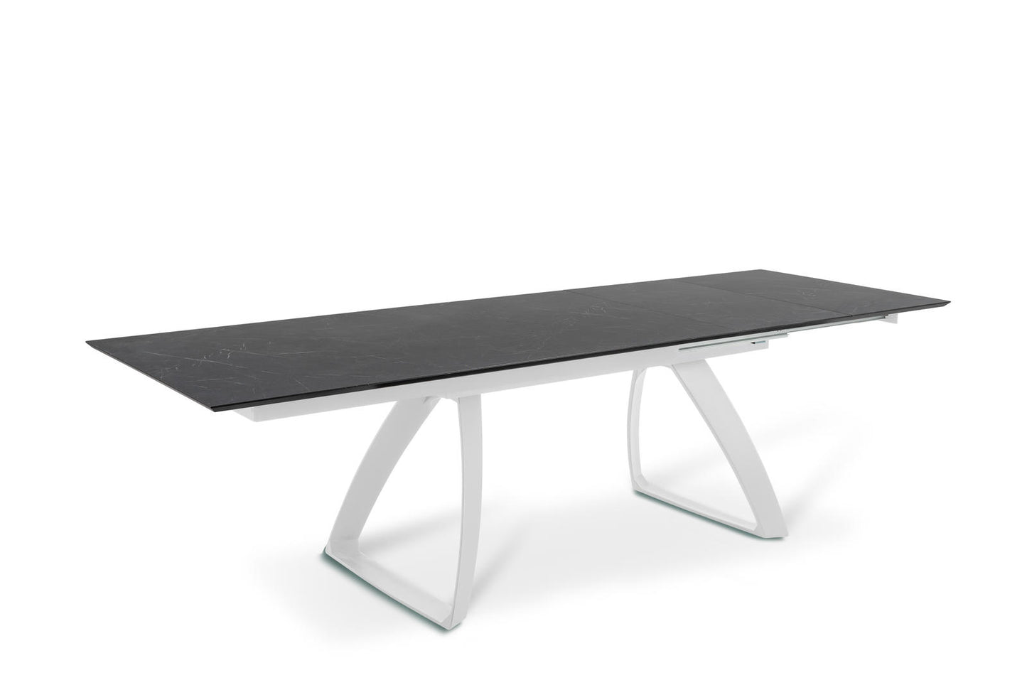 Ausziehbarer Tisch mit Aluminiumbeinen und schwarzer Platte 170/270x90x76h cm