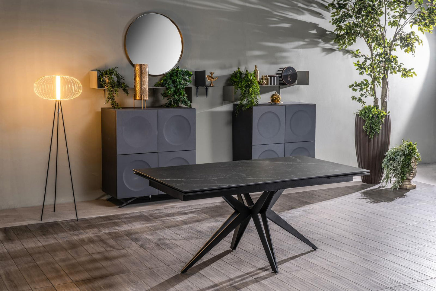 Ausziehbarer mattschwarzer Tisch 90 cm x 160-240 cm H. 76 cm