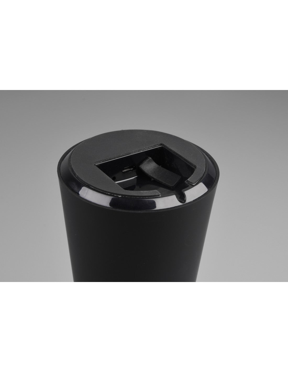 Lennon Mushroom Tischlampe Led IP44 Schwarz USB Trio Beleuchtung