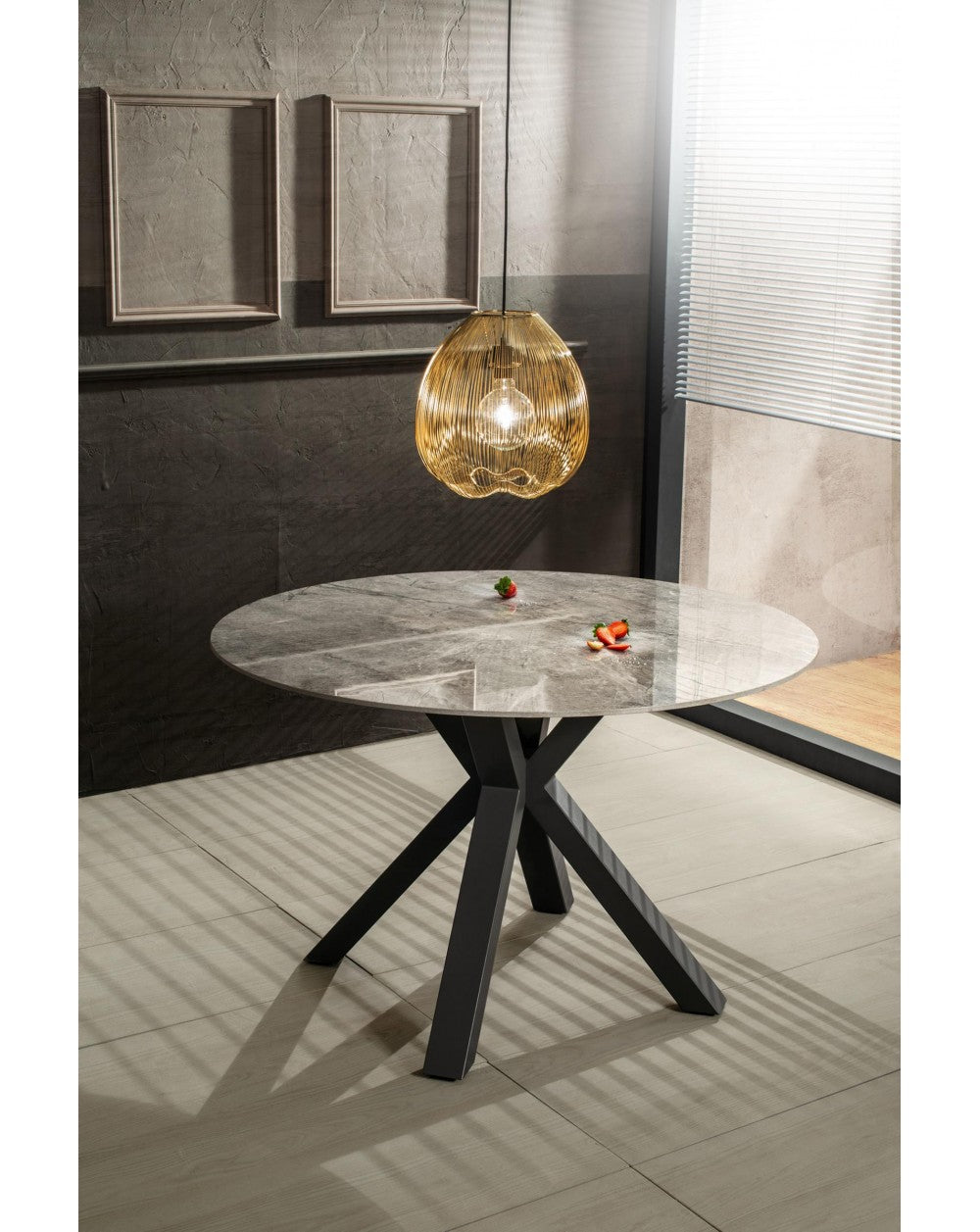 Fester Tisch 120 x 120 cm – Loki