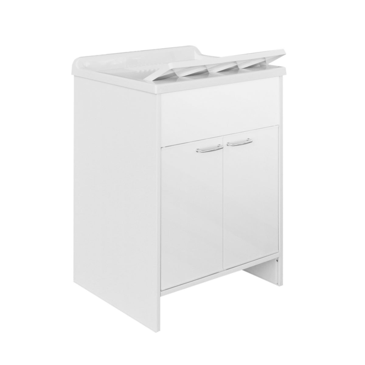 Waschraum mit PVC-Schrank und Tisch