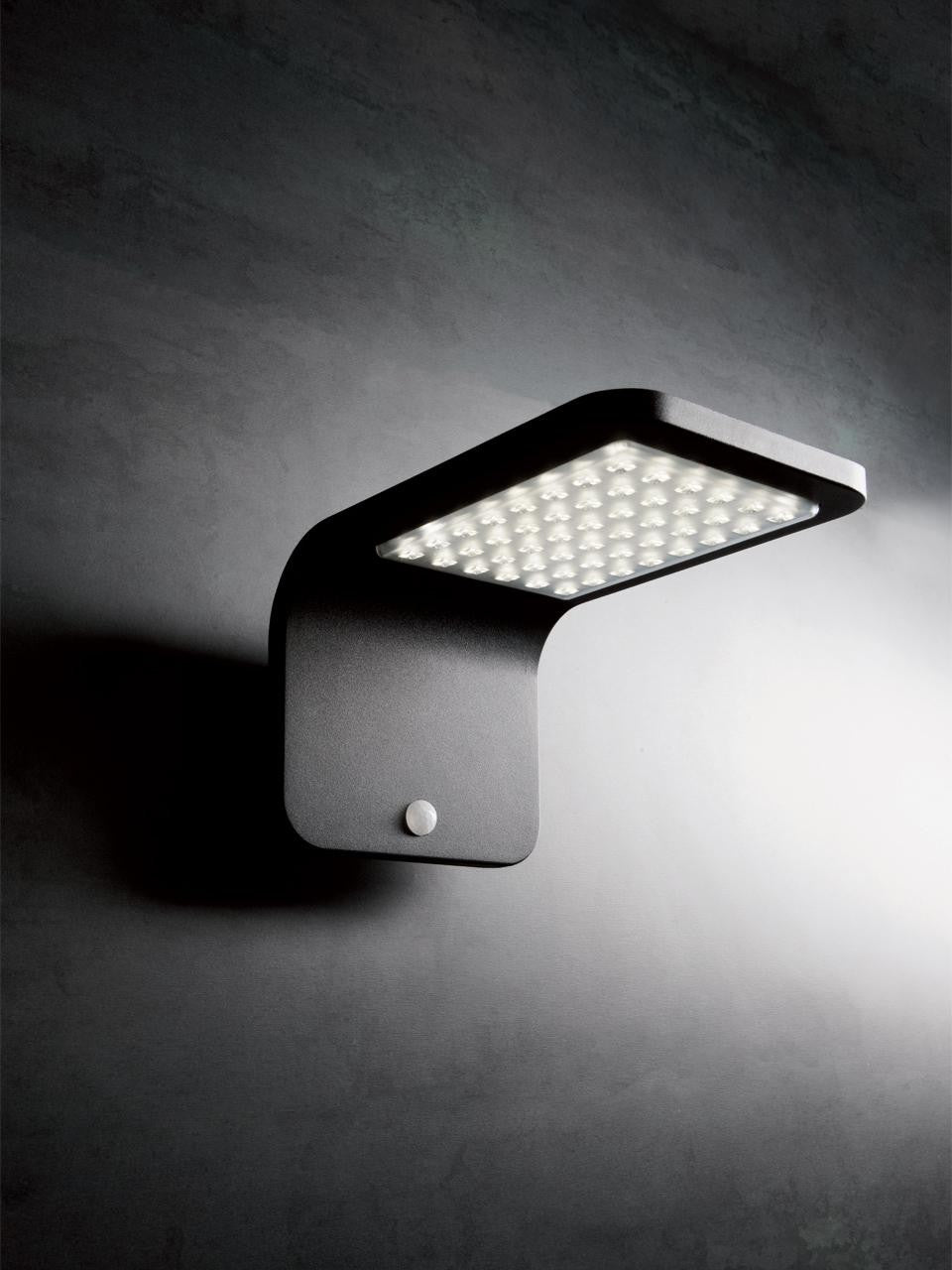 Solar-Wandleuchte 3W LED 4000K schwarze Straßenlinie