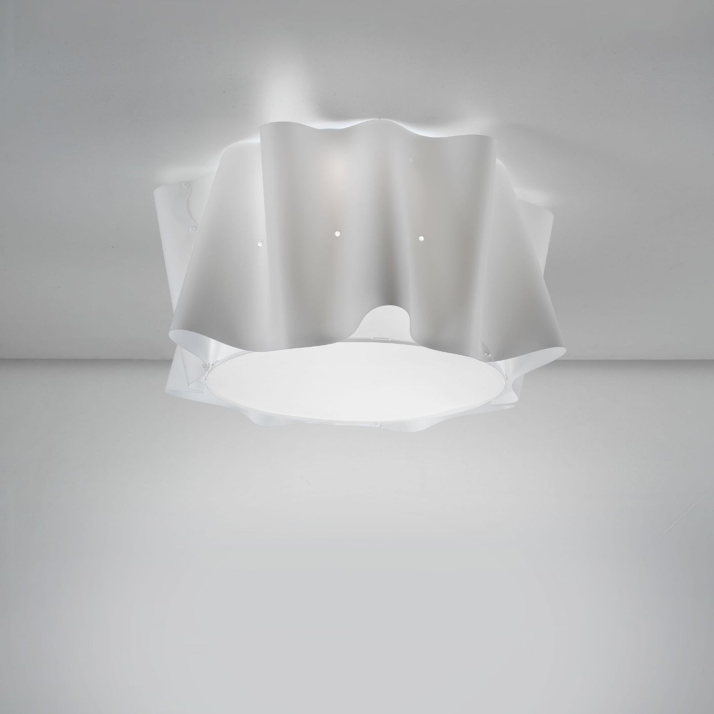 Deckenleuchte 5 Lichter weiß cm. 60 x 32h