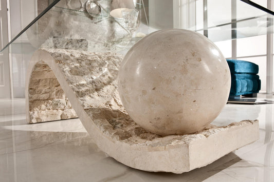 Transparent-beiger Couchtisch 70 cm x 120 cm H. 37 cm