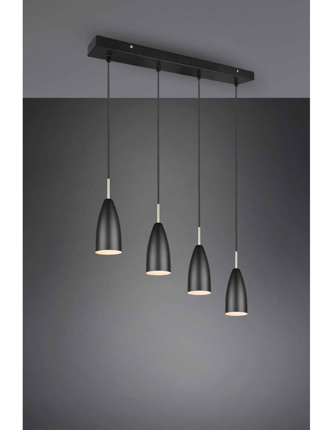 Isola Farin Linear Suspension 4 Lights Schwarz und Messing Trio Lighting
