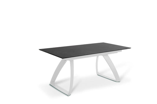Ausziehbarer Tisch mit Aluminiumbeinen und schwarzer Platte 170/270x90x76h cm