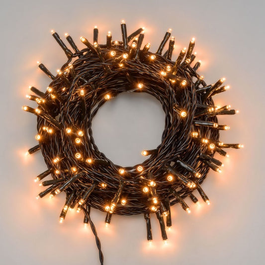 Traditionelle 60,5-m-Kette mit 1000 LEDs auf Rolle