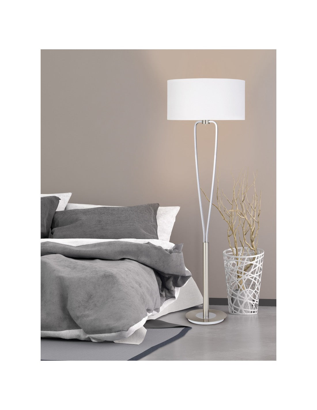 Piantana Moderna Paris II Nickel con Paralume Bianco Trio Beleuchtung