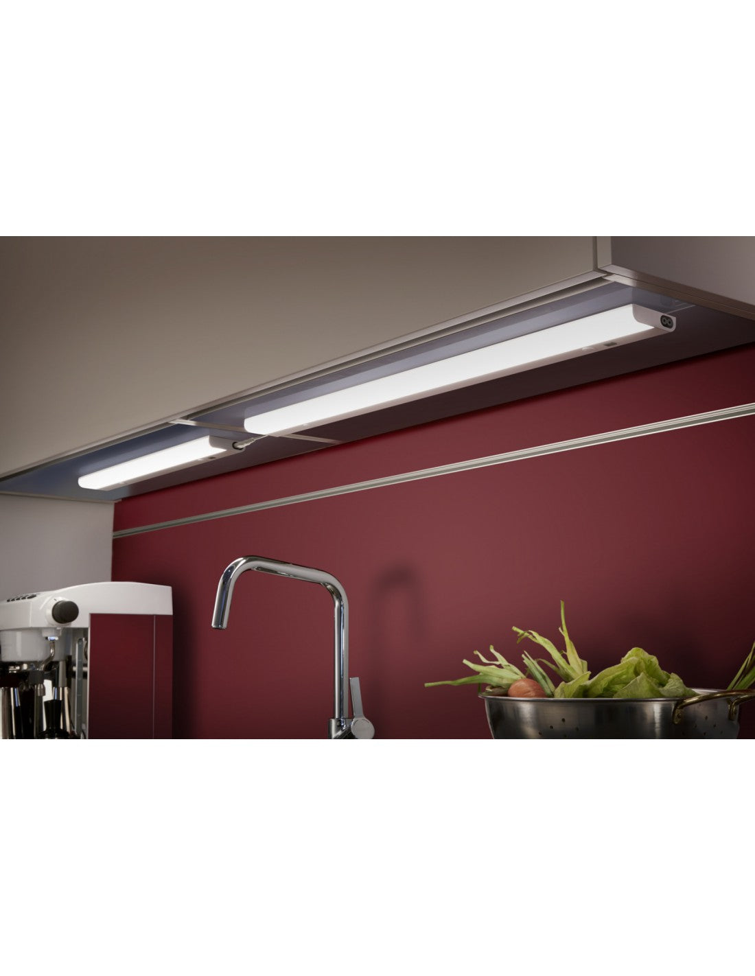 Simeo weiße Acryl-LED-Unterschrank-Applikation, L77 cm, Trio-Beleuchtung