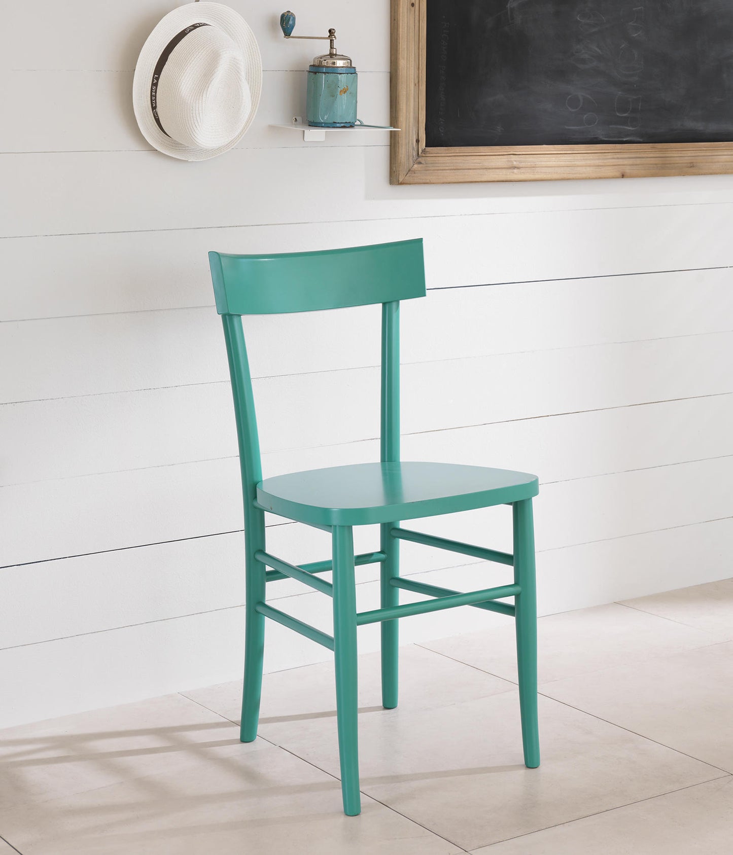 2x Stuhl aus türkis lackiertem Holz 48x39x80h cm