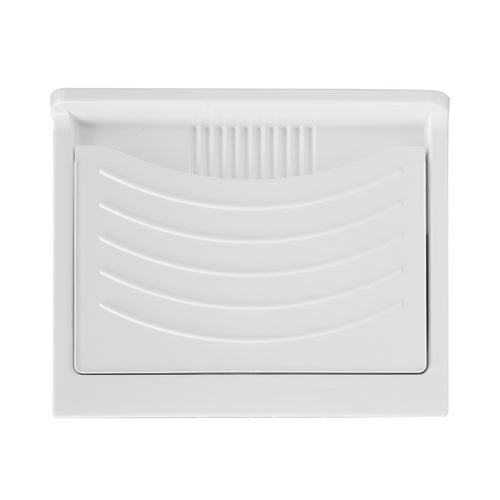 Waschraum mit PVC-Schrank und Tisch