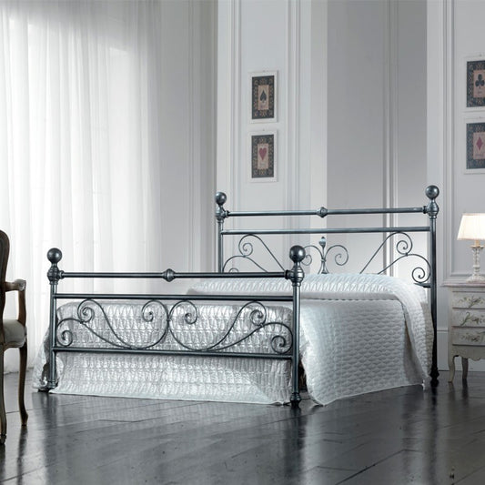 Lyon-Lyon-Lyon-Lyon mit Pädium Argento NONNA 173x215x h128 cm