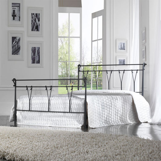 Doppelbett aus Eisen mit Trittbrett Schwarz PASTORAL 175x216x h116 cm