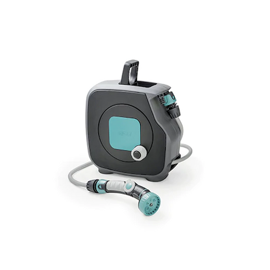 Hellblauer Mini-Schlauchaufroller im „Aquabag-Stil“.