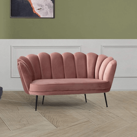 Orel Zweisitzer-Sofa aus antikrosafarbenem Samt in Muschelform und schwarzen Füßen