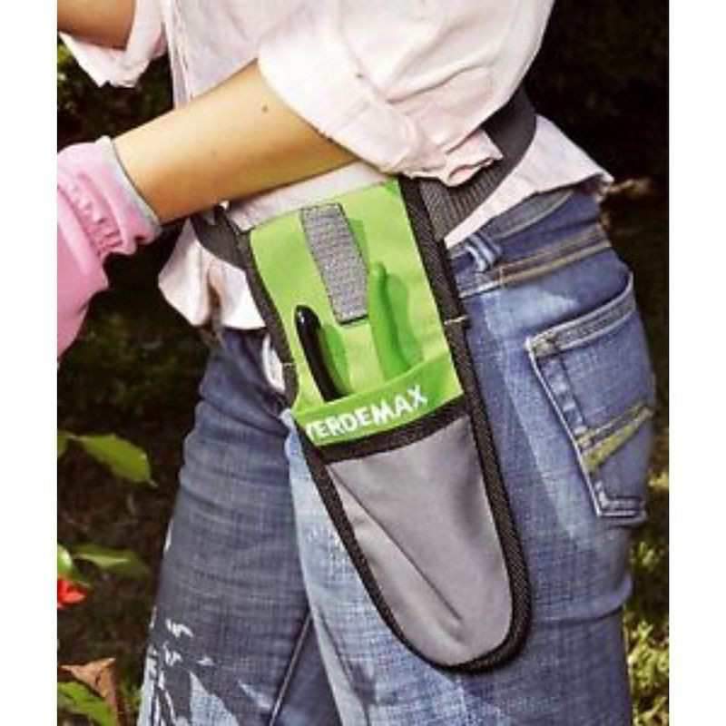 Werkzeugscheide mit Gürtel