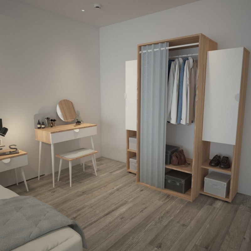 Kleiderschrank aus Eichenholz mit Türen und Kleiderbügel für Kabine oder Schlafzimmer