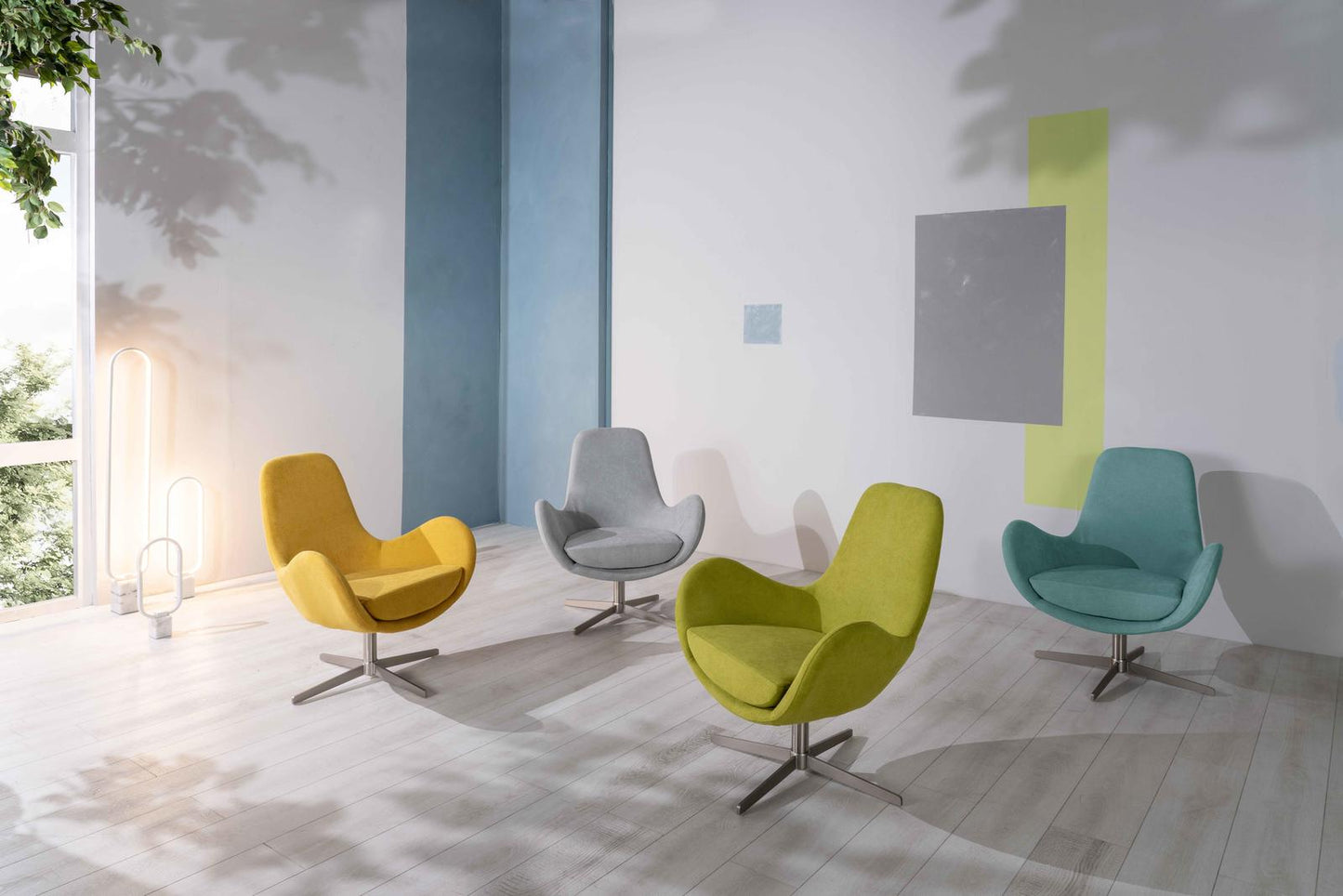 Drehsessel gelb 64 cm x 72 cm H. 42 cm