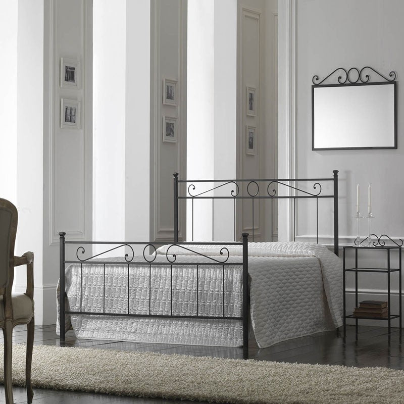 Queen-Size-Eisenbett mit Fußteil Schwarz TEVERE 126x208x H117 cm