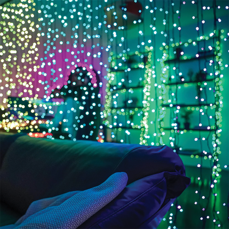 Twinkly cutain WALL RGB und Weiße Bianco 210 led