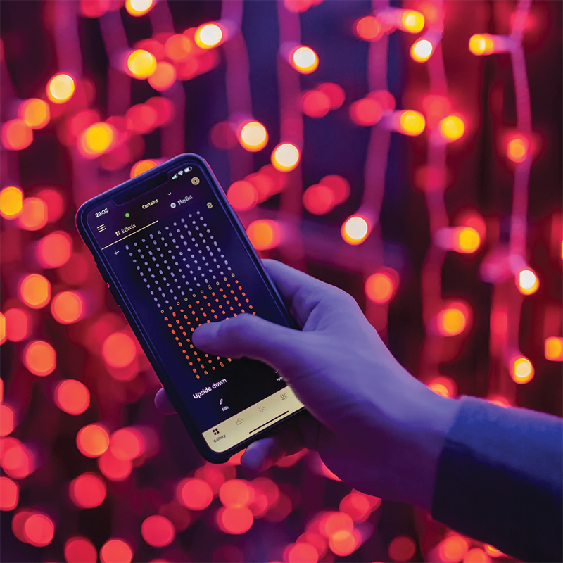 Twinkly cutain WALL RGB und Weiße Bianco 210 led