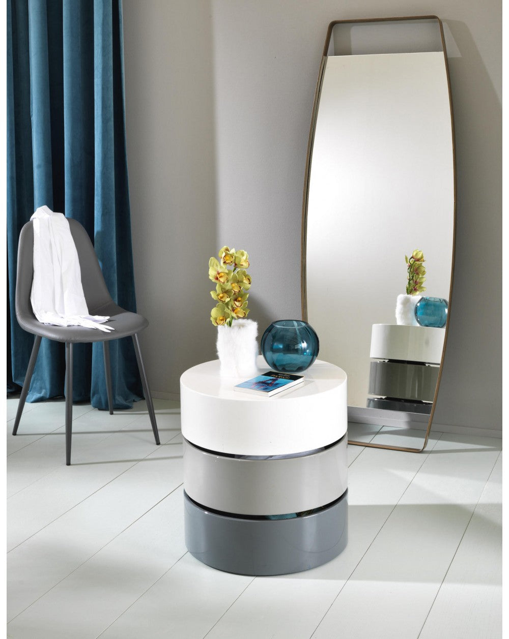 Couchtisch 50 x 50 x 32h, Twist 2