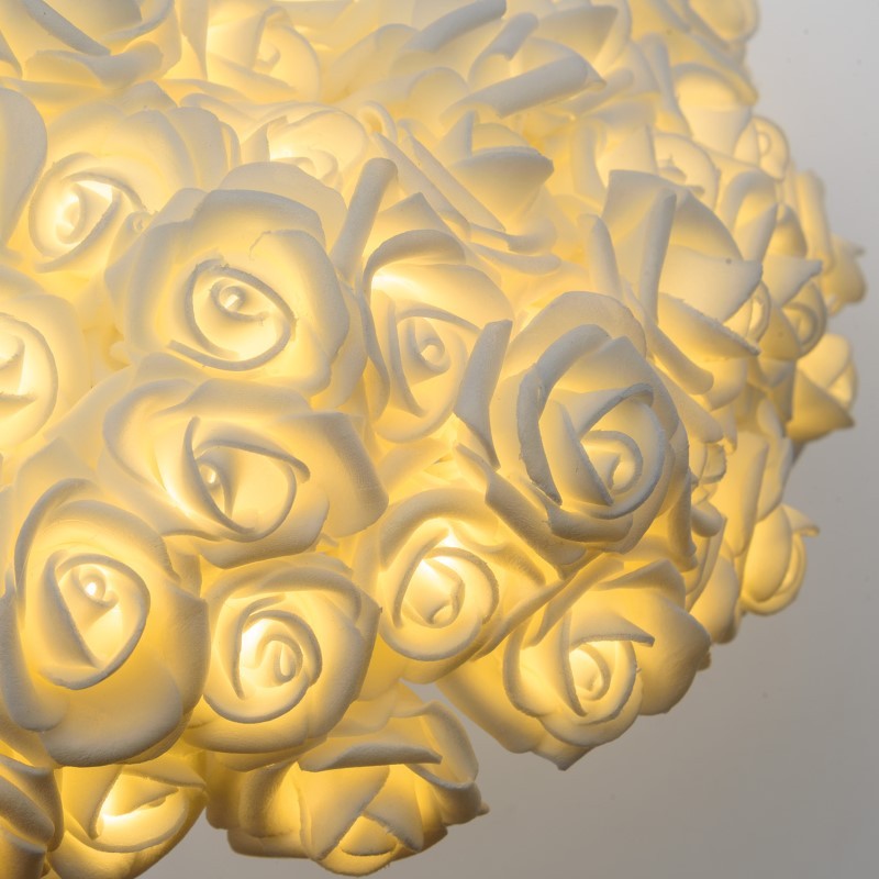 Blumenstrauß Weiße RBF-Rosen 120 LED 4m + Ø30cm