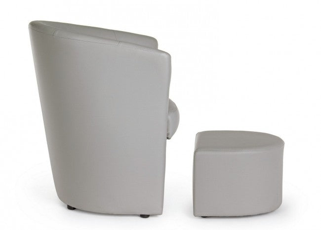 Sessel mit hellgrauem Hocker aus Kunstleder im Designerstil