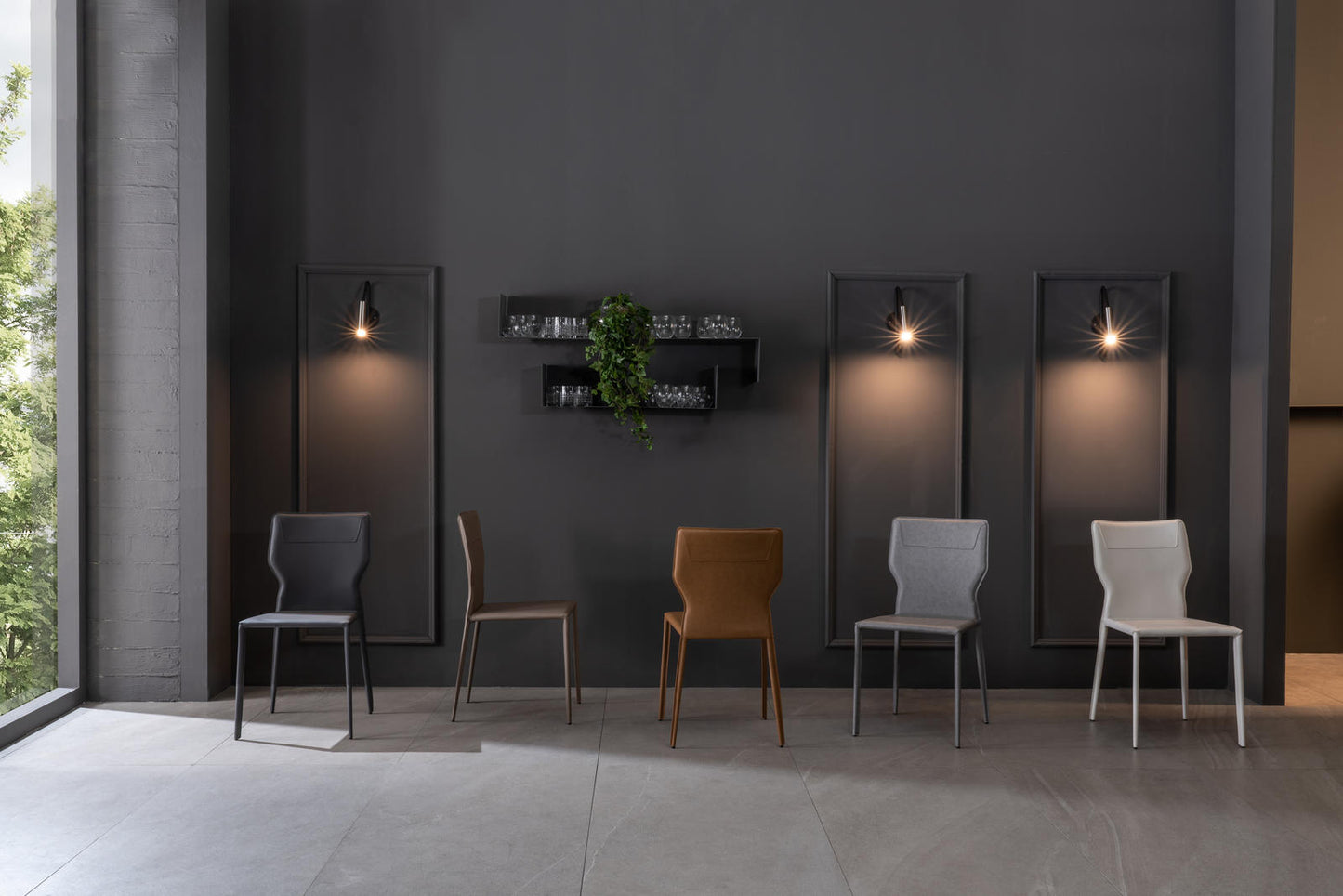 2x Stuhl aus Kunstleder weiß